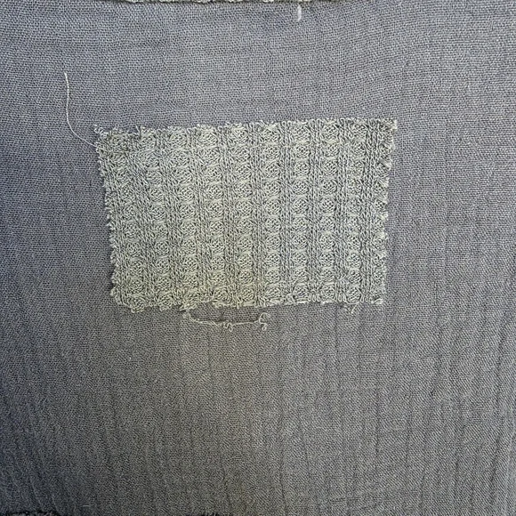 POL Navy Blue Oversized High Low Long Sleeve Henley Knit Top - Picture 10 of 13